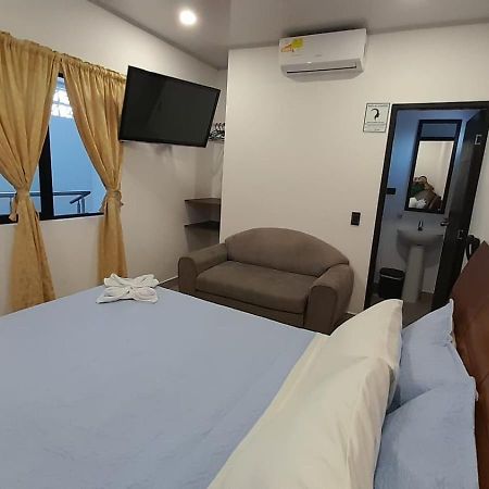 Katara Boutique Hotel Марикита Екстериор снимка