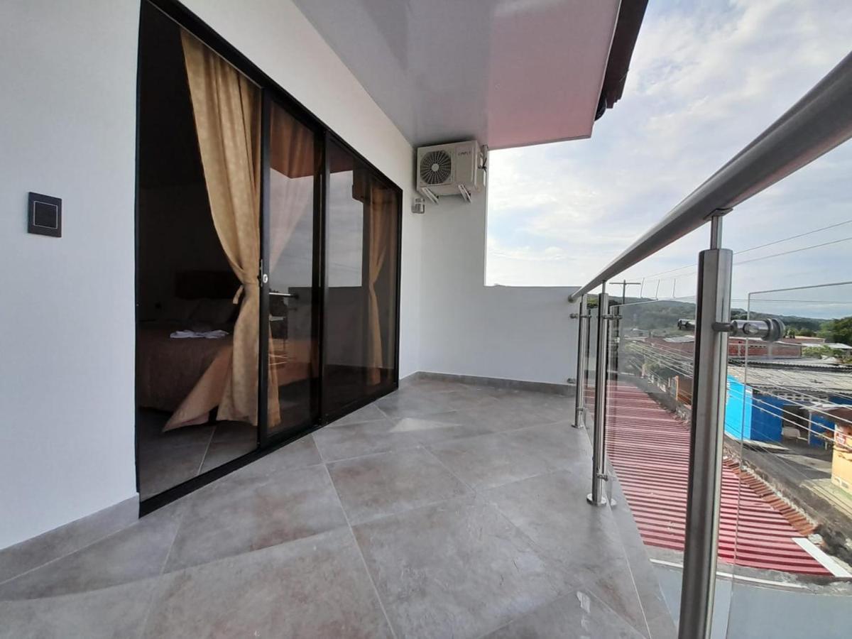 Katara Boutique Hotel Марикита Екстериор снимка